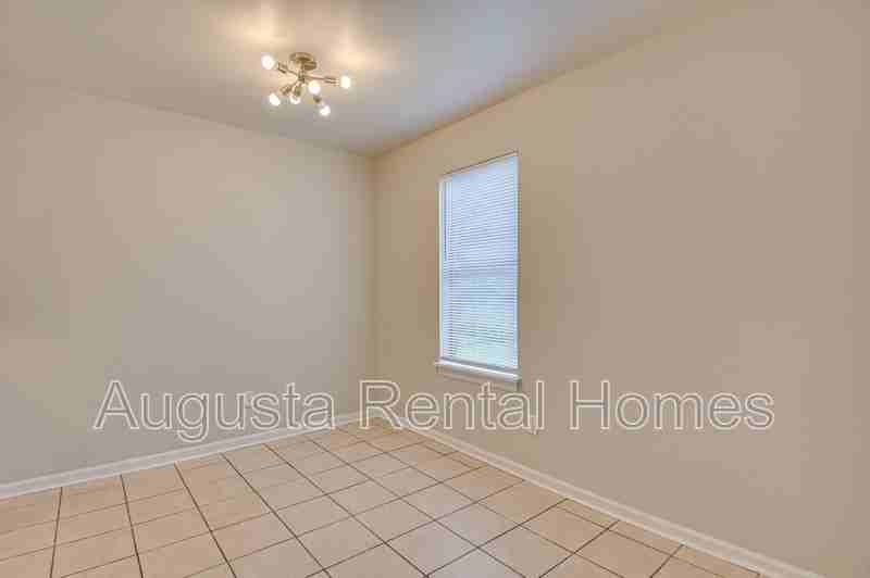169 Chalet North Ct - Photo 5 of 26