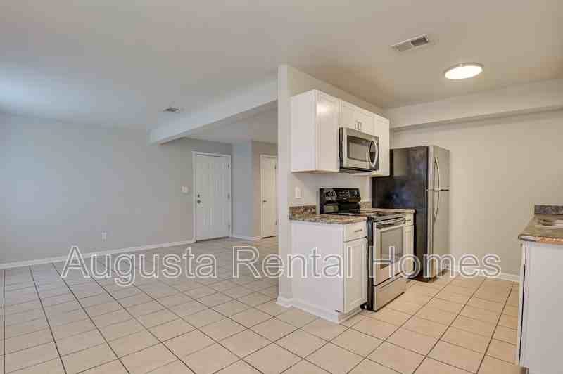 169 Chalet North Ct - Photo 6 of 26