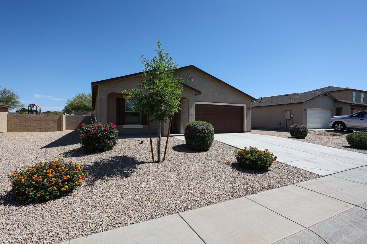 118 Impala Place - Photo 2 of 38