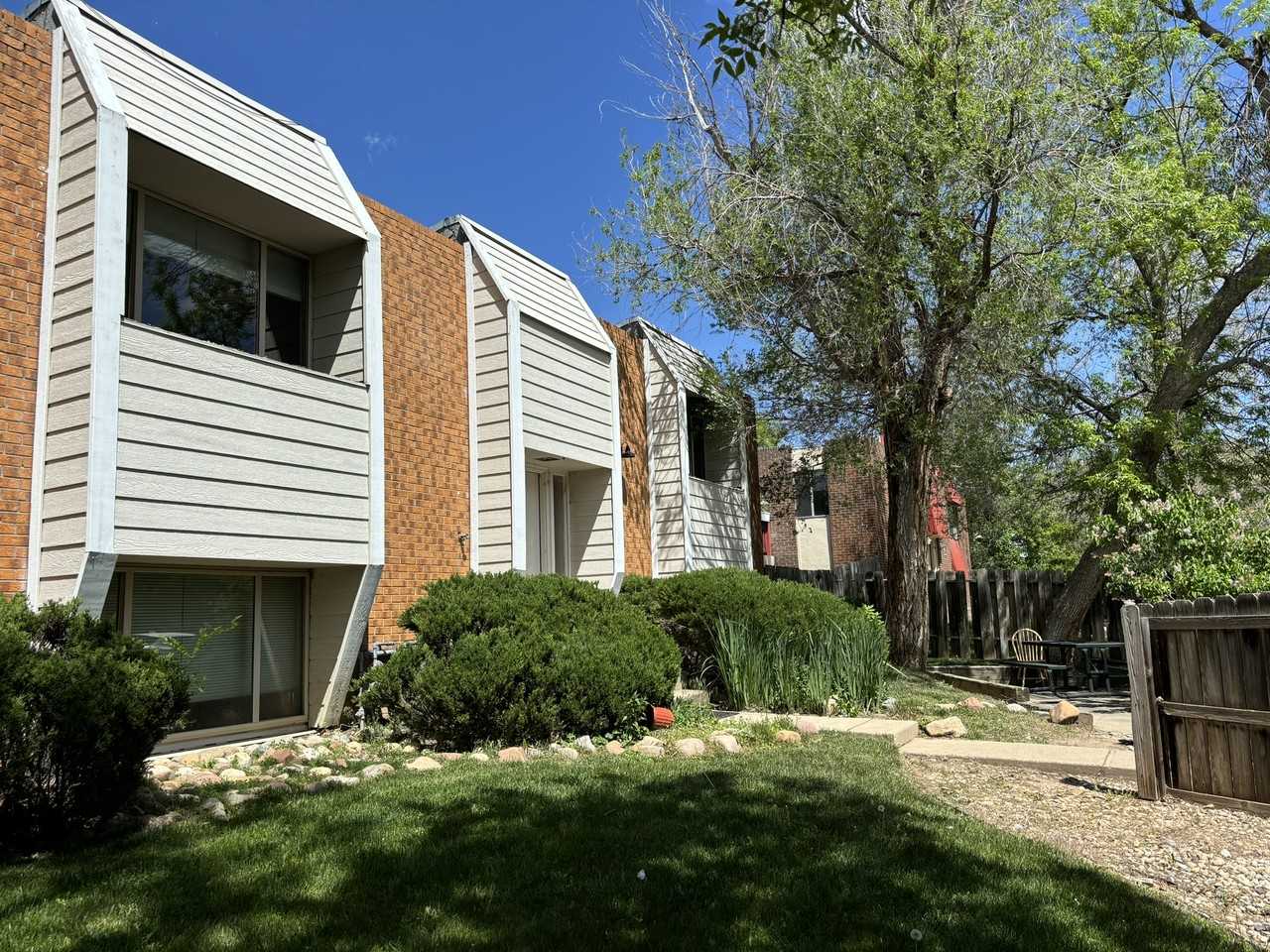 3145 Arnett St - Photo 2 of 6