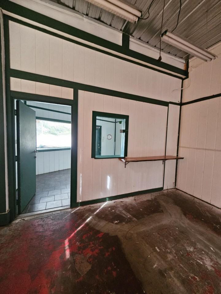 22090 N Us Highwayunit C #C - Photo 6 of 17