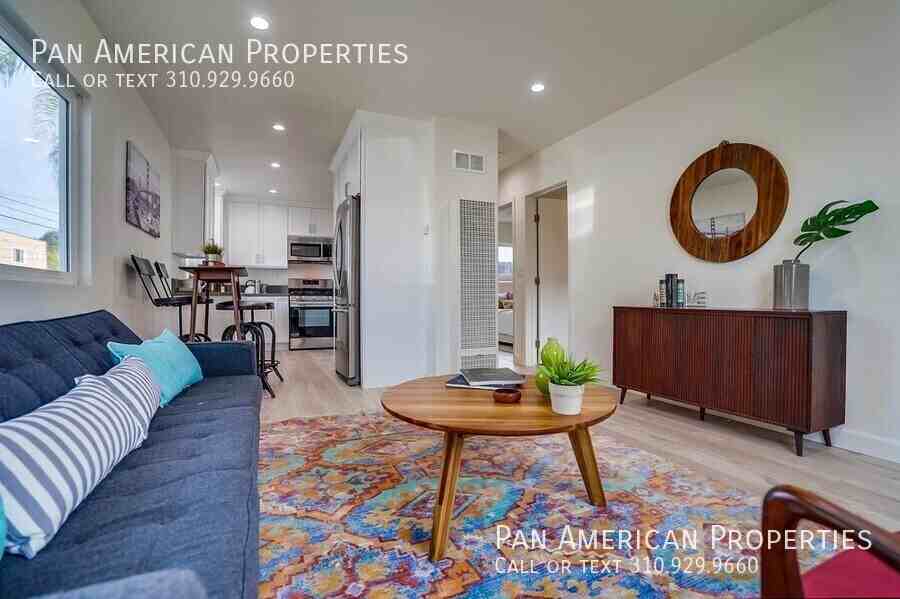 2212 E 15th St - Photo 5 of 19