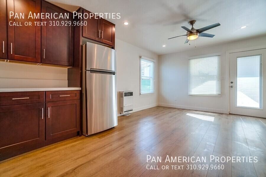 1940 Chestnut Ave - Photo 3 of 49