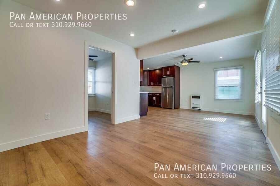 1940 Chestnut Ave - Photo 4 of 49