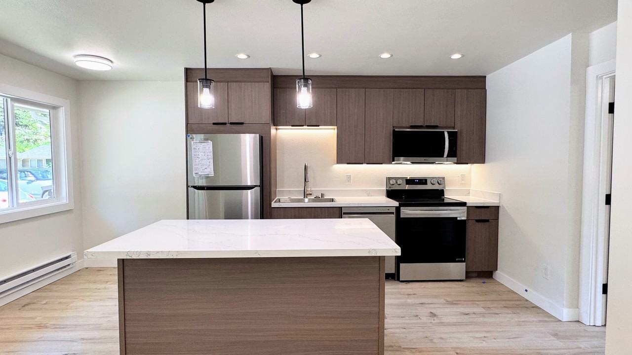 8814 236th St Sw #17 - Photo 3 of 19