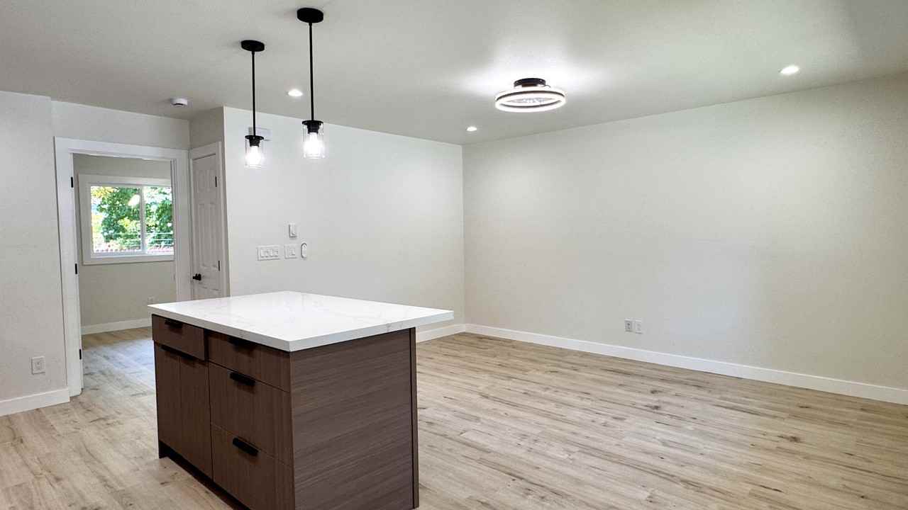 8814 236th St Sw #17 - Photo 5 of 19