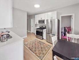 109 Division Ave - Photo 1 of 1