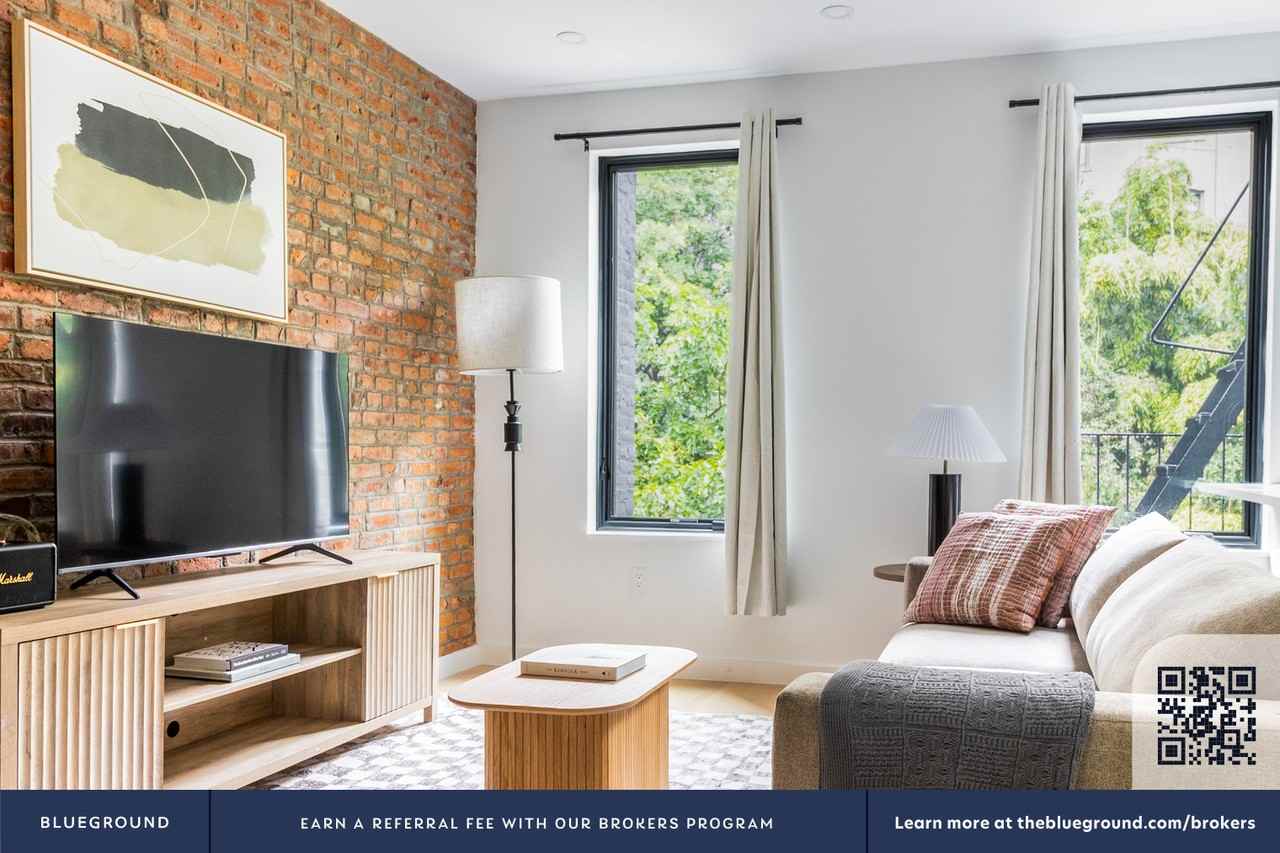 227 S 4th St #1865 - Photo 5 of 23