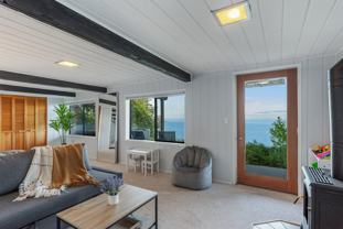 2062 Breezy Point Rd - Photo 1 of 1