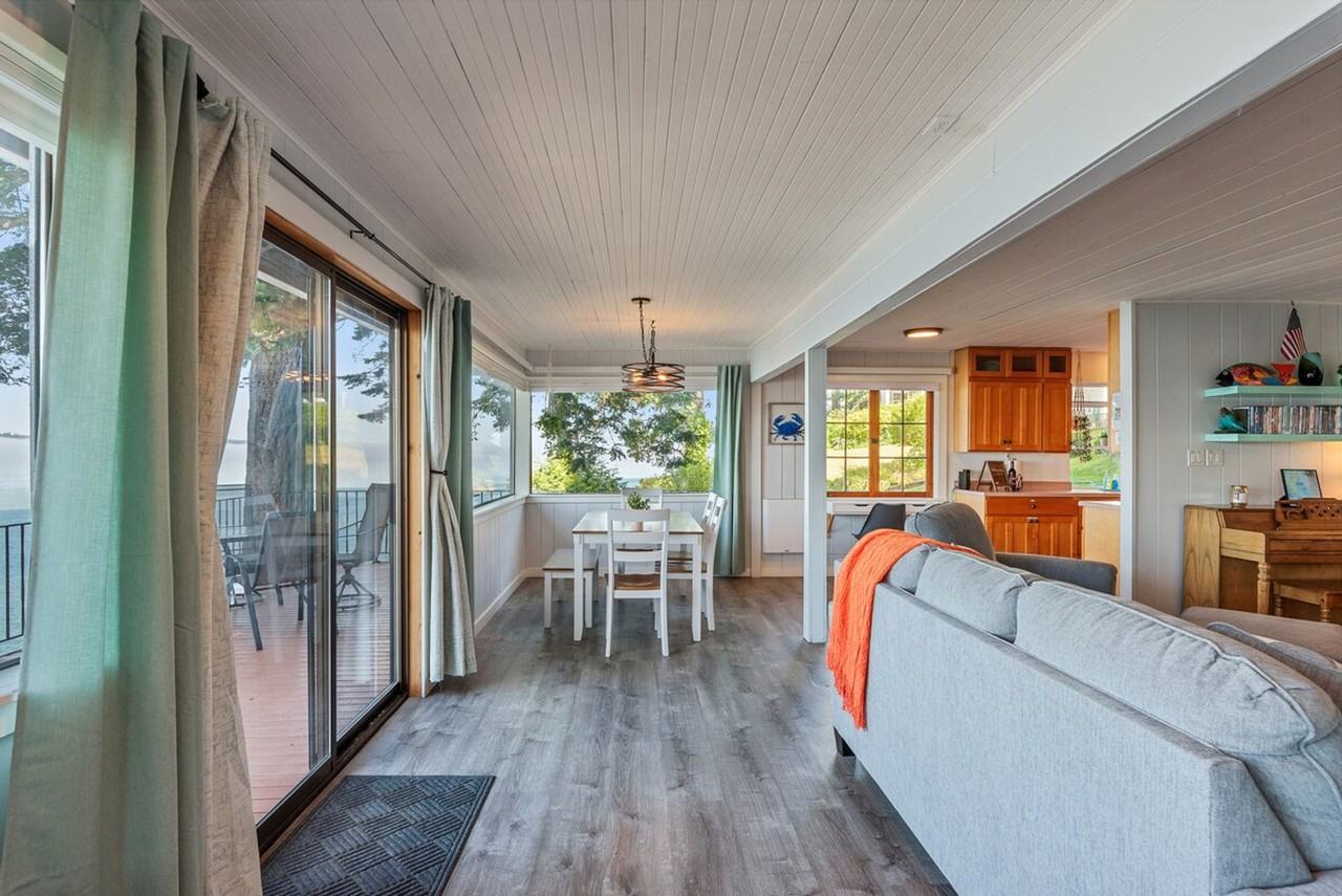 2062 Breezy Point Rd #1035858P - Photo 4 of 50