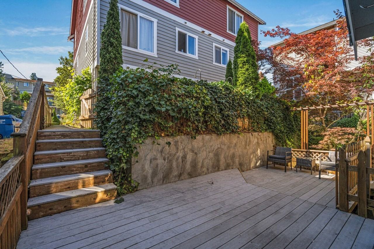 219 Nickerson St #1036023P - Photo 5 of 47