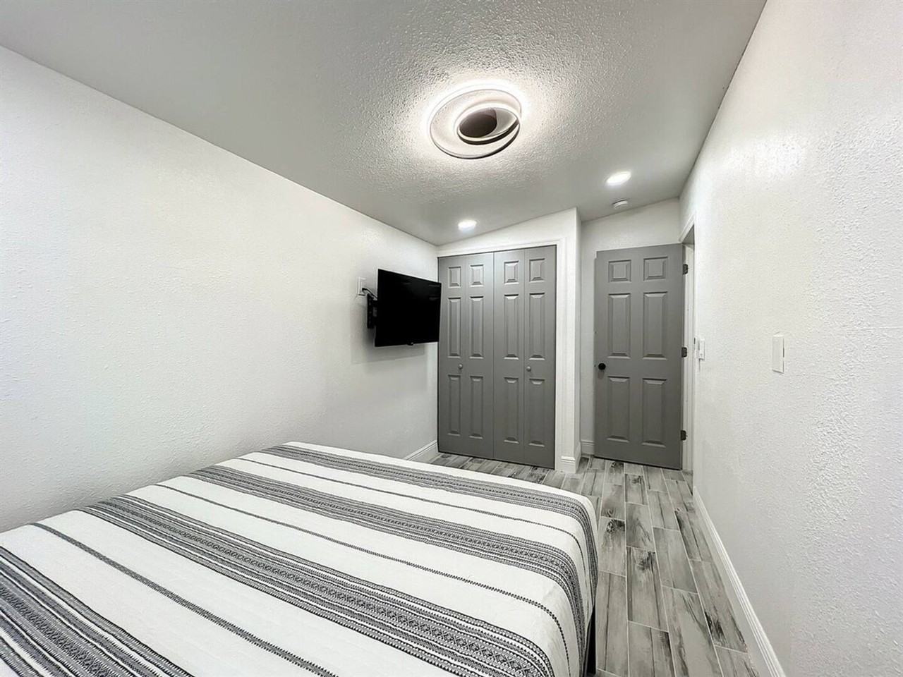 2008 E Grant Ave #1094235P - Photo 6 of 26