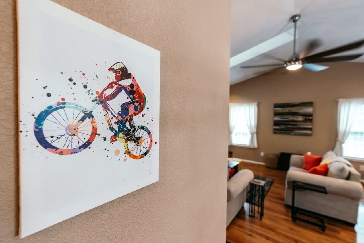 1 Amesbury Dr #1241308P - Photo 6 of 38