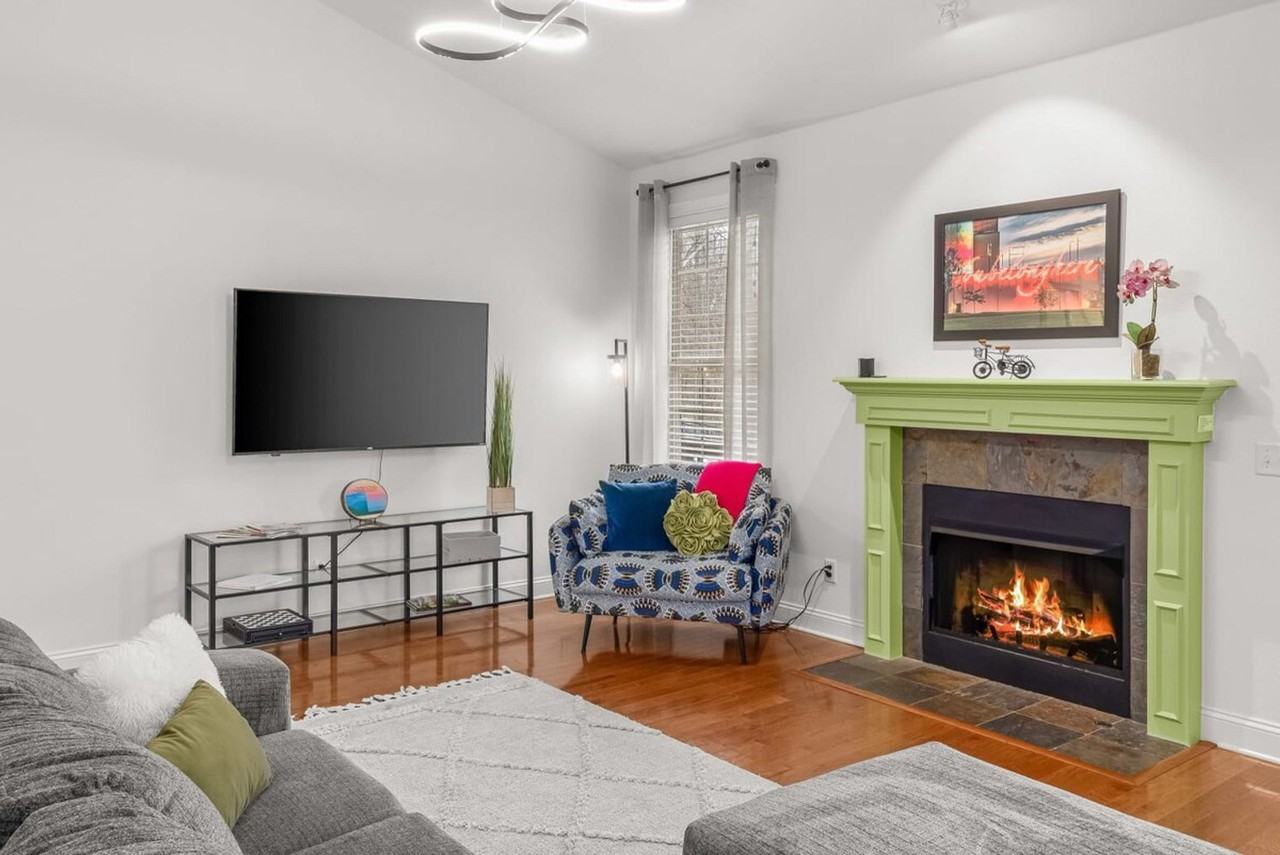 1802 Nw Mustang Ave #1241310P - Photo 4 of 39