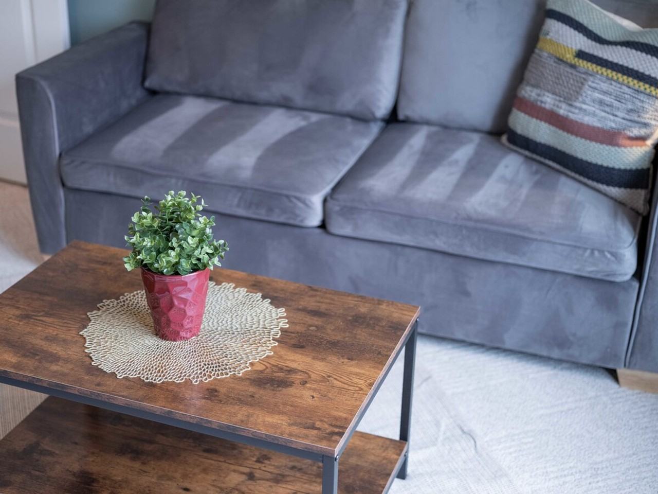 5 Singleton Cir #1241313P - Photo 2 of 50