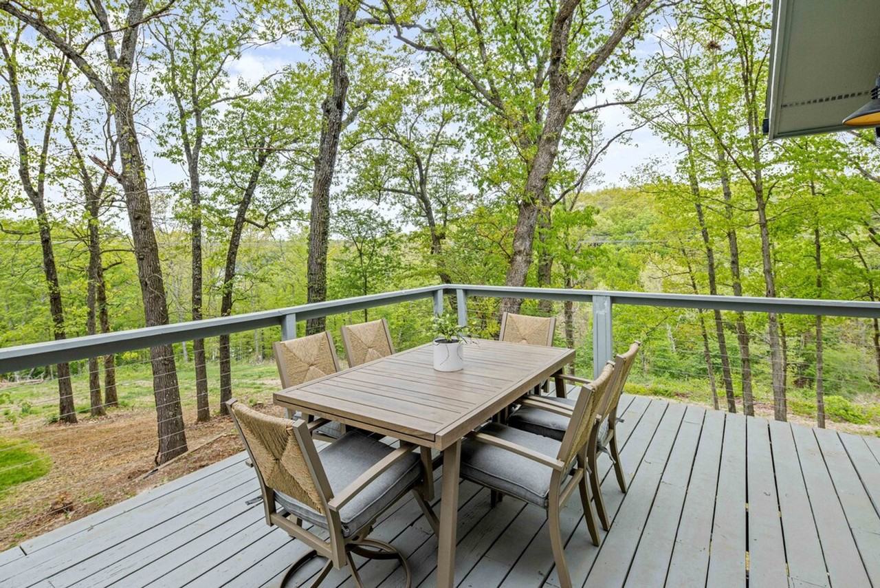 16 Brompton Ln #1241314P - Photo 6 of 39