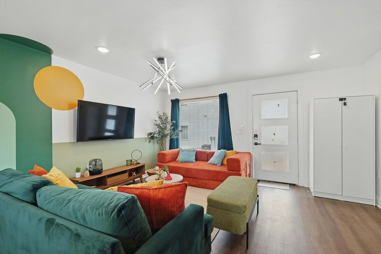 4416 San Jacinto St #1241882P - Photo 4 of 20