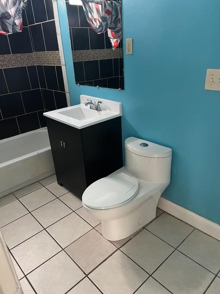 2337 North James Avenue #1 - Photo 7 of 11