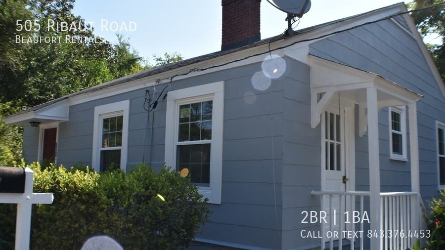 505 Ribaut Rd - Photo 3 of 24