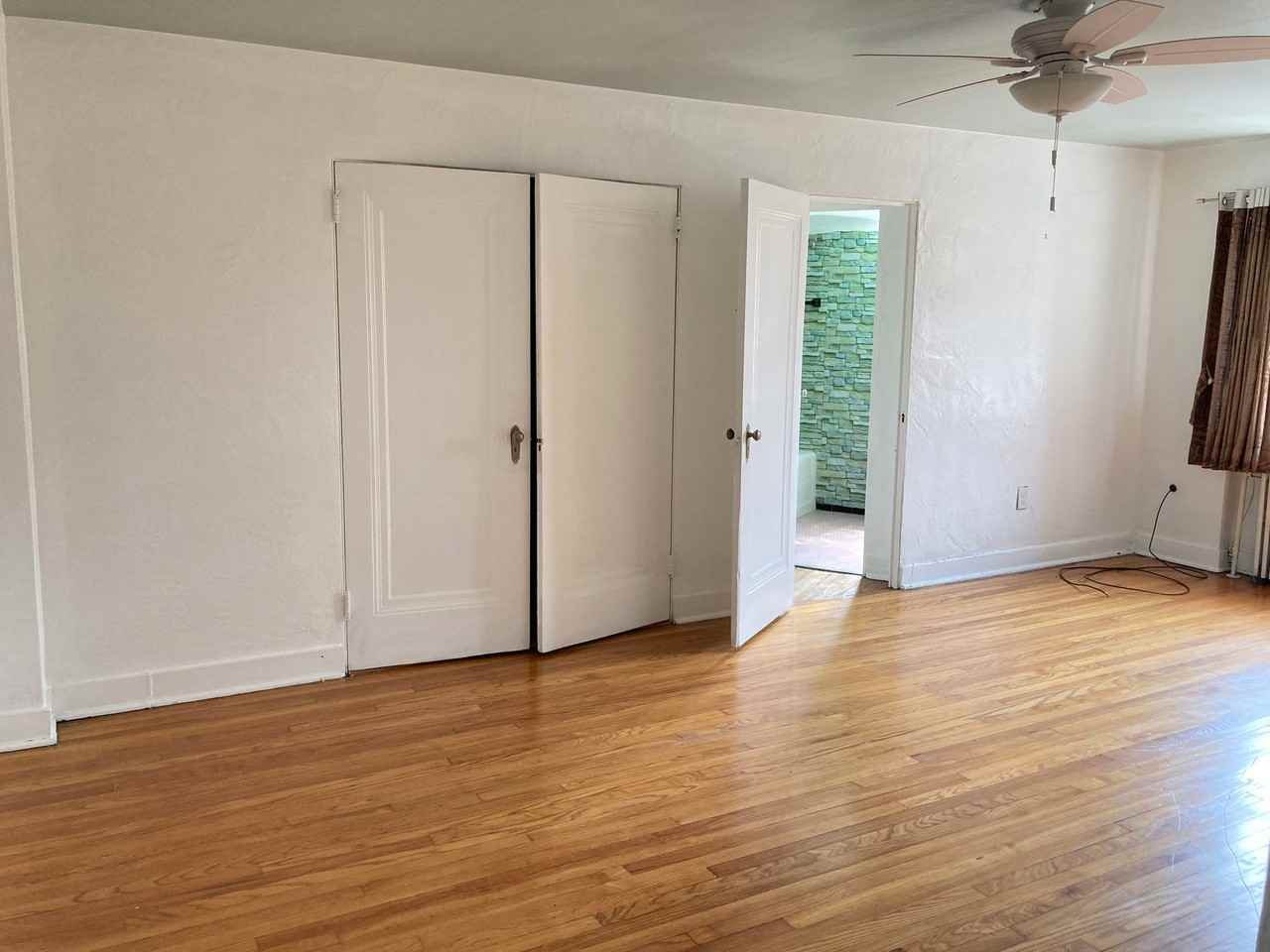 5701 MUNHALL RD - Photo 6 of 7