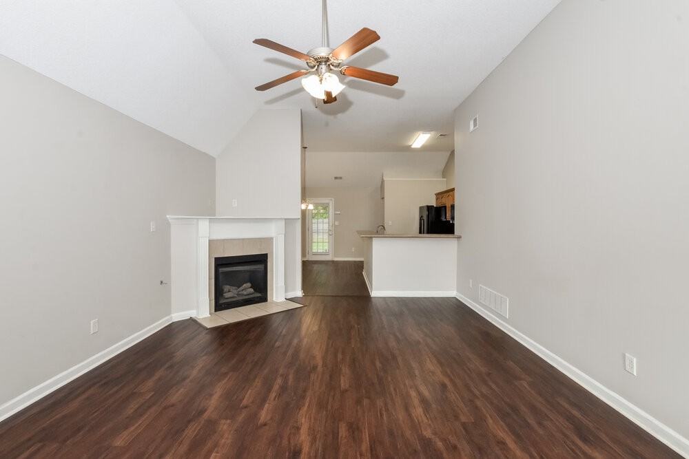 7086 Crape Myrtle Dr - Photo 3 of 16