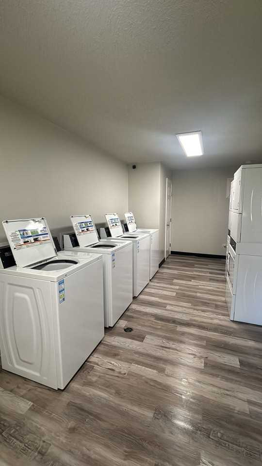 The Vue at Oak Creek - Photo 5 of 28