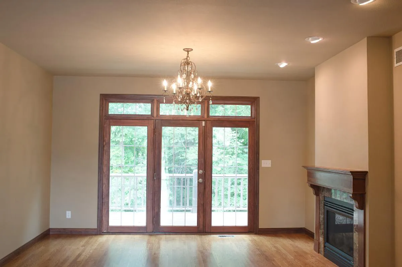 1100 Oaktree Pl - Photo 4 of 19