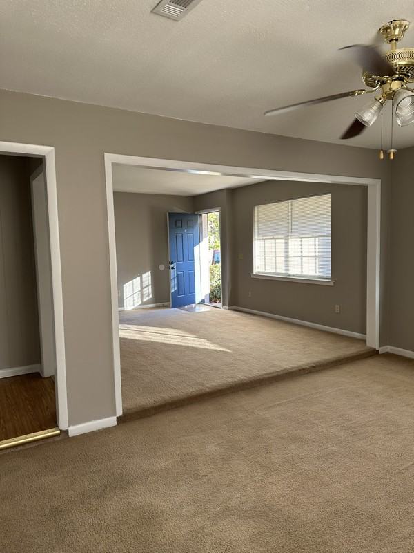 2211 Shannondoah Dr - Photo 5 of 19