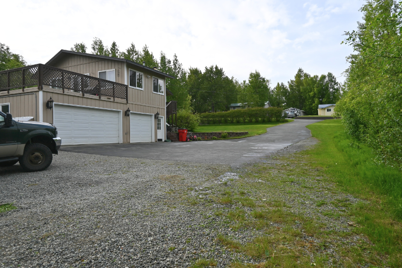 5450 E Alder Dr - Photo 2 of 11