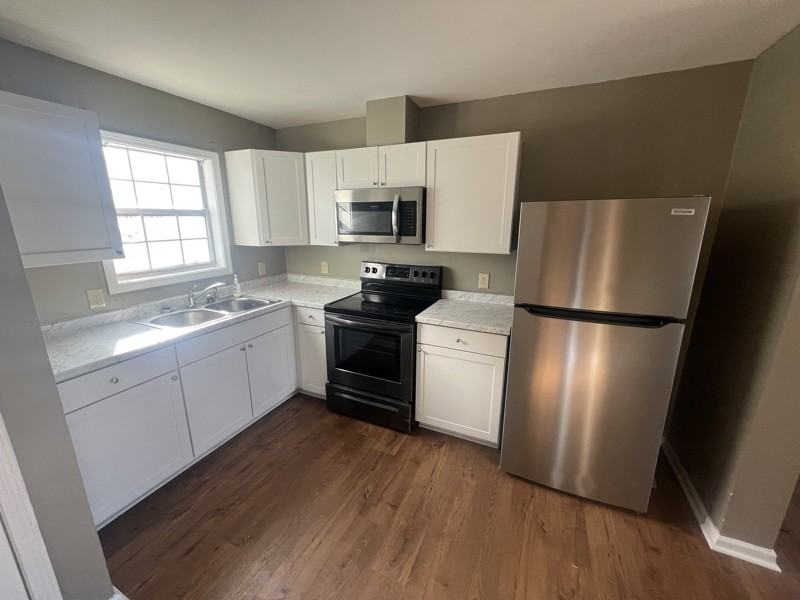 122 Daniel St - Photo 2 of 8