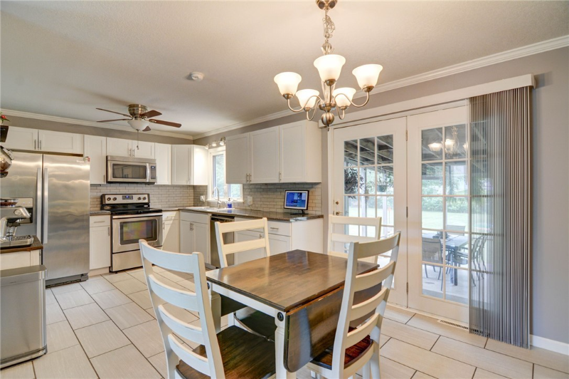 237 W Mark Ave - Photo 3 of 13
