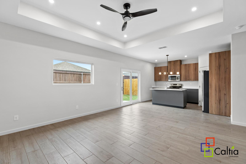 3401 Duke Avenue #3 - Photo 4 of 15