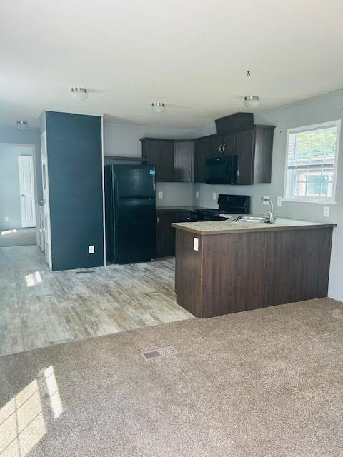 17 E Manor St - Photo 2 of 8