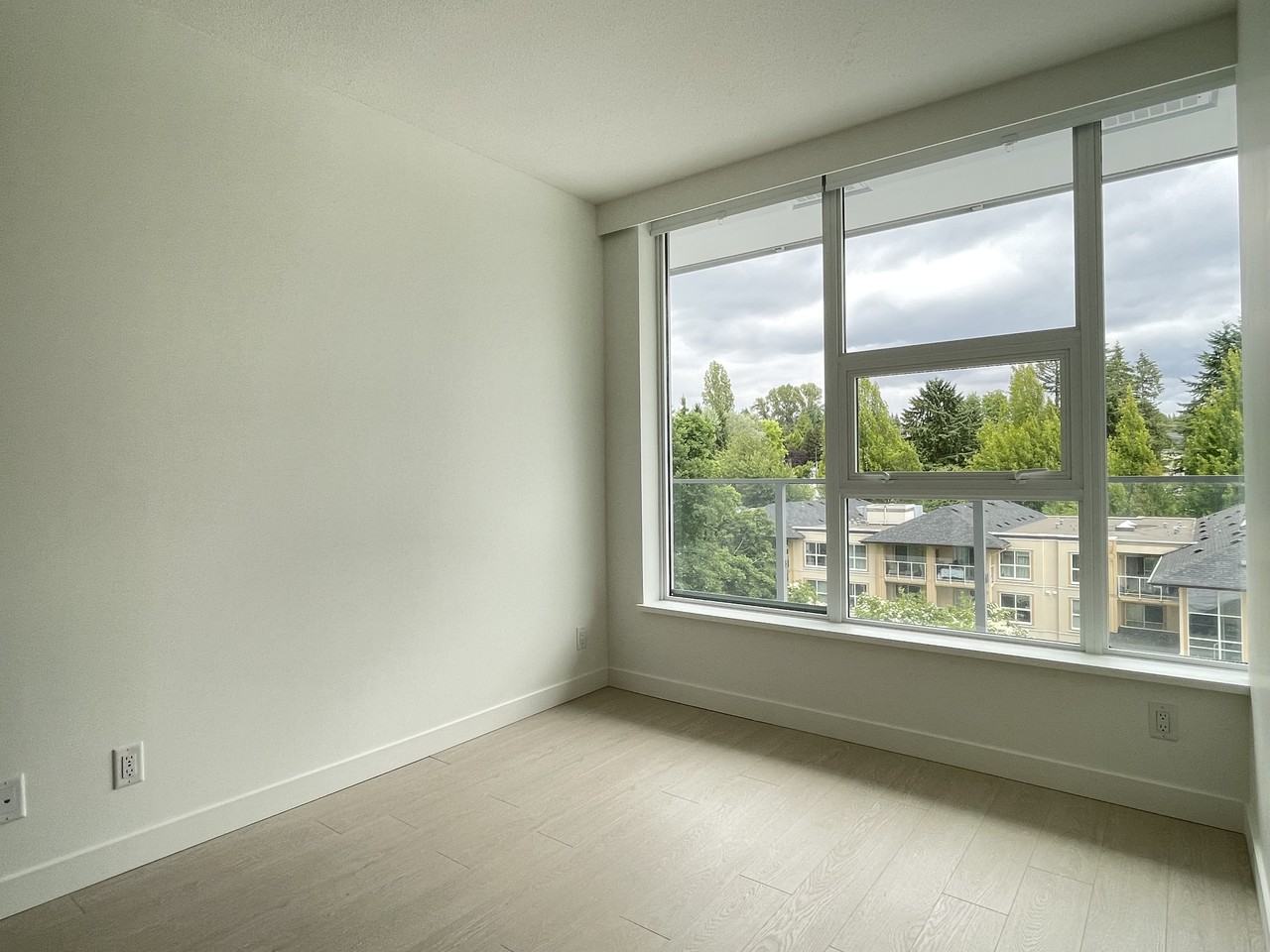 13768 100 Avenue - Photo 6 of 13