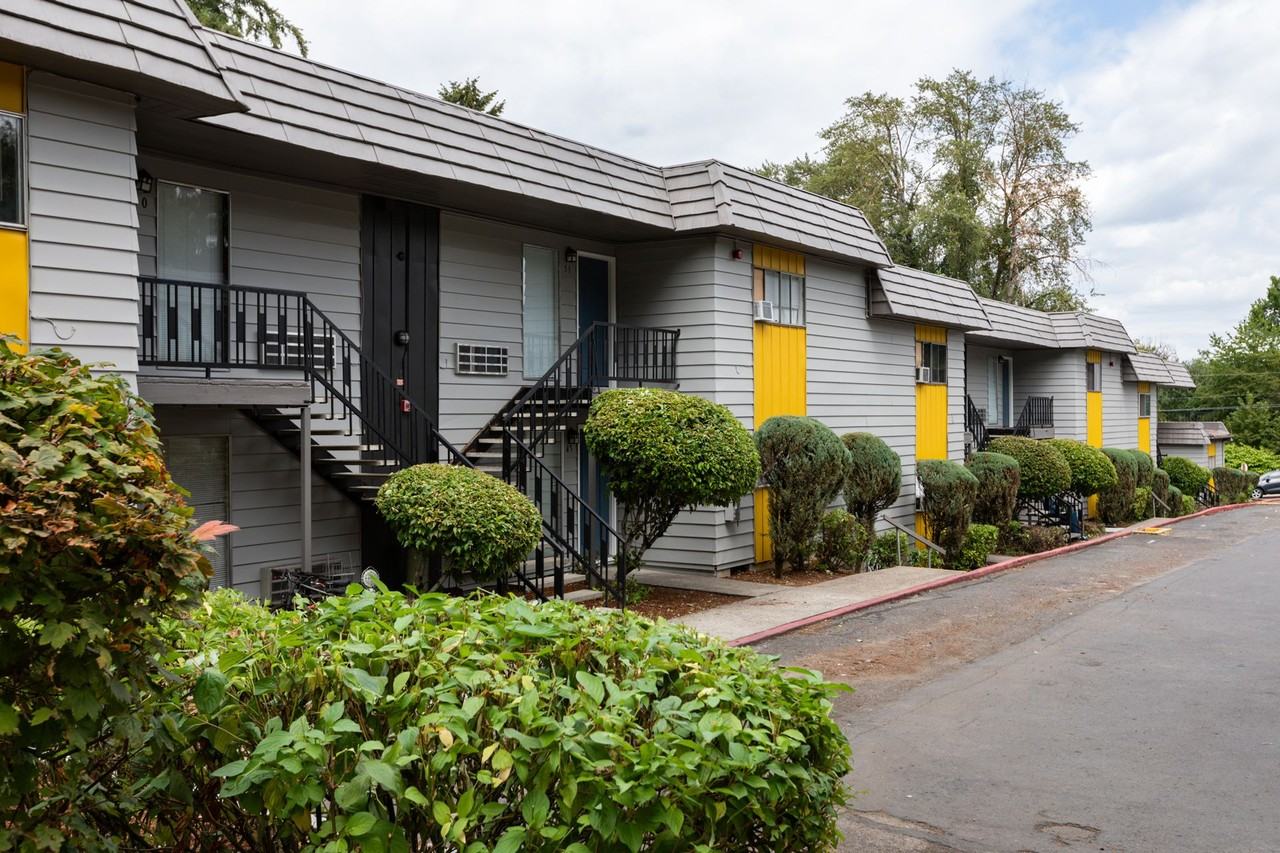 Cypress Crest Apartments - Photo 5 of 50