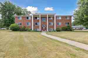 featured image of 430 N Hudson St