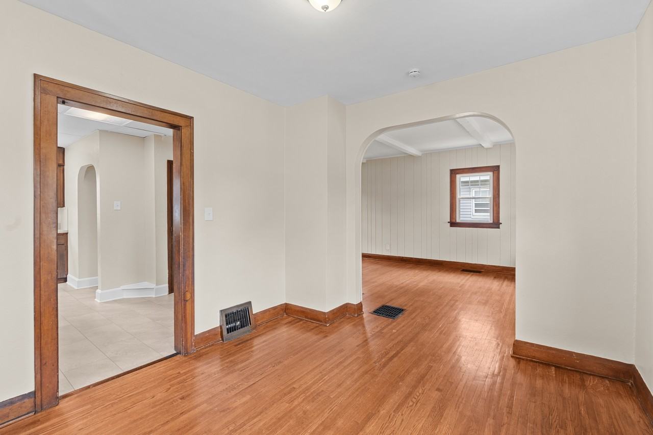 180 Eldred Ave #NA - Photo 6 of 28