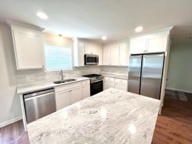4336 S Maiden Dr - Photo 1 of 1