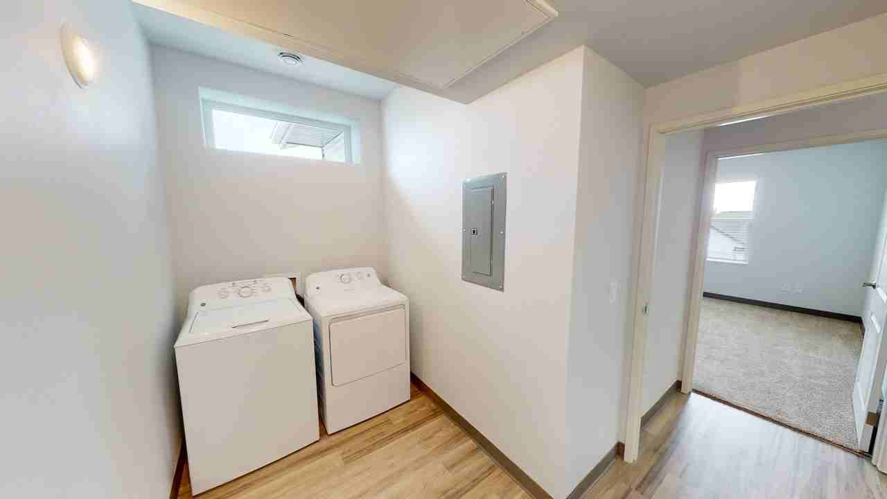 Prairie Place Apartments - Photo 6 of 16
