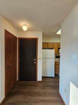 Maple Leaf Apartments - Photo 1 of 1
