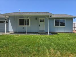 featured image of 2368 Redwood Ave