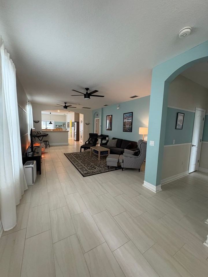 6907 Beargrass Road - Photo 2 of 12