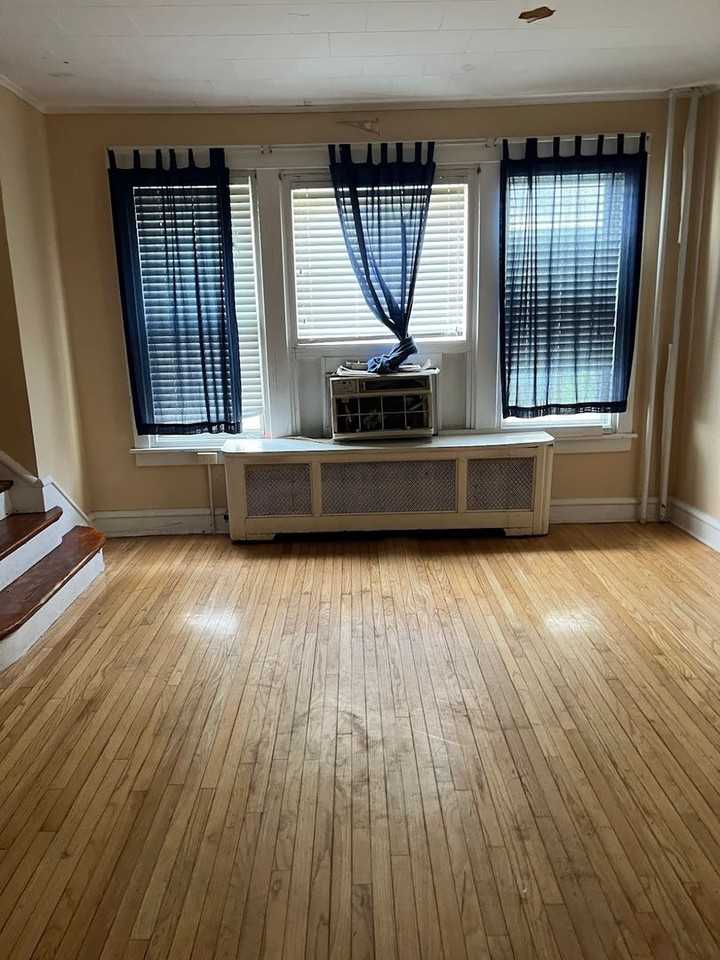 1502 North 14th Street - Photo 2 of 4