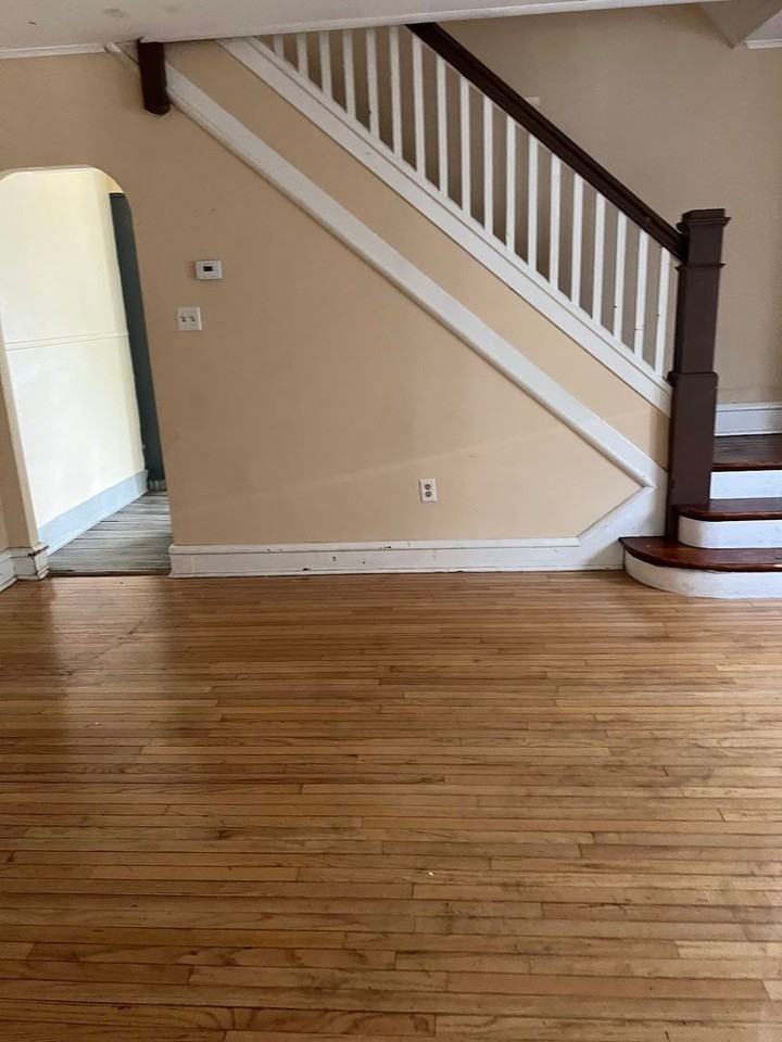 1502 North 14th Street - Photo 3 of 4