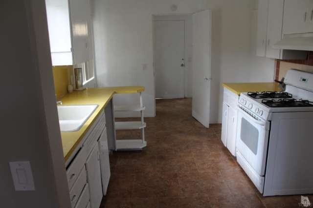 730 W Robert Ave - Photo 3 of 8