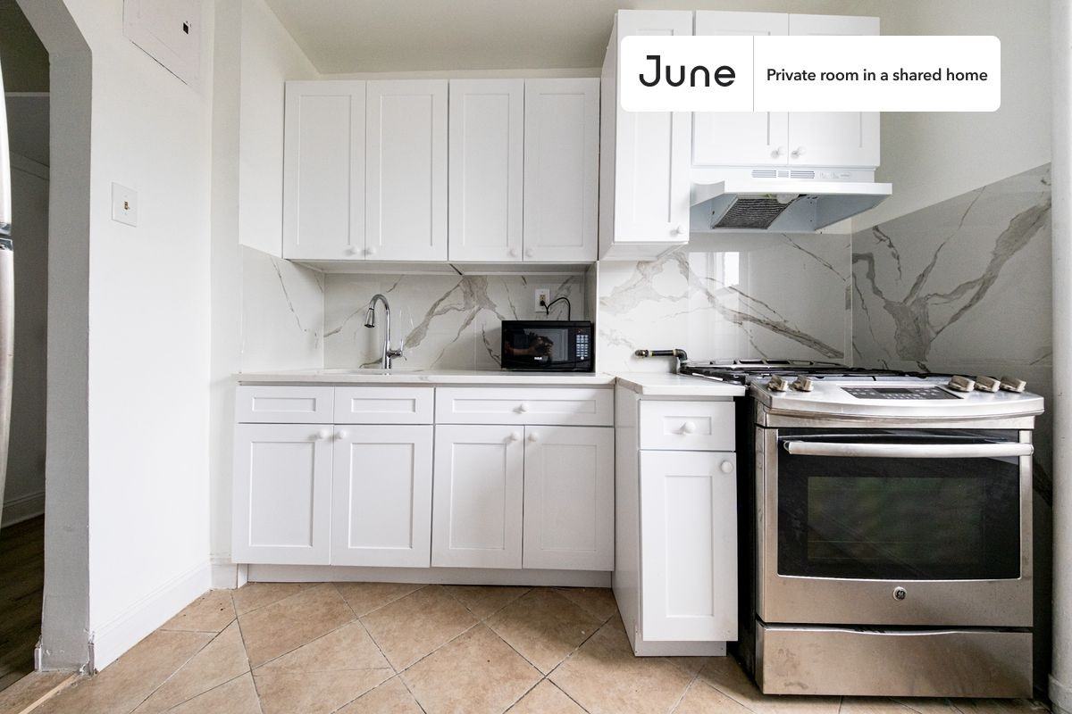 4802 4th Ave #D - Photo 4 of 11