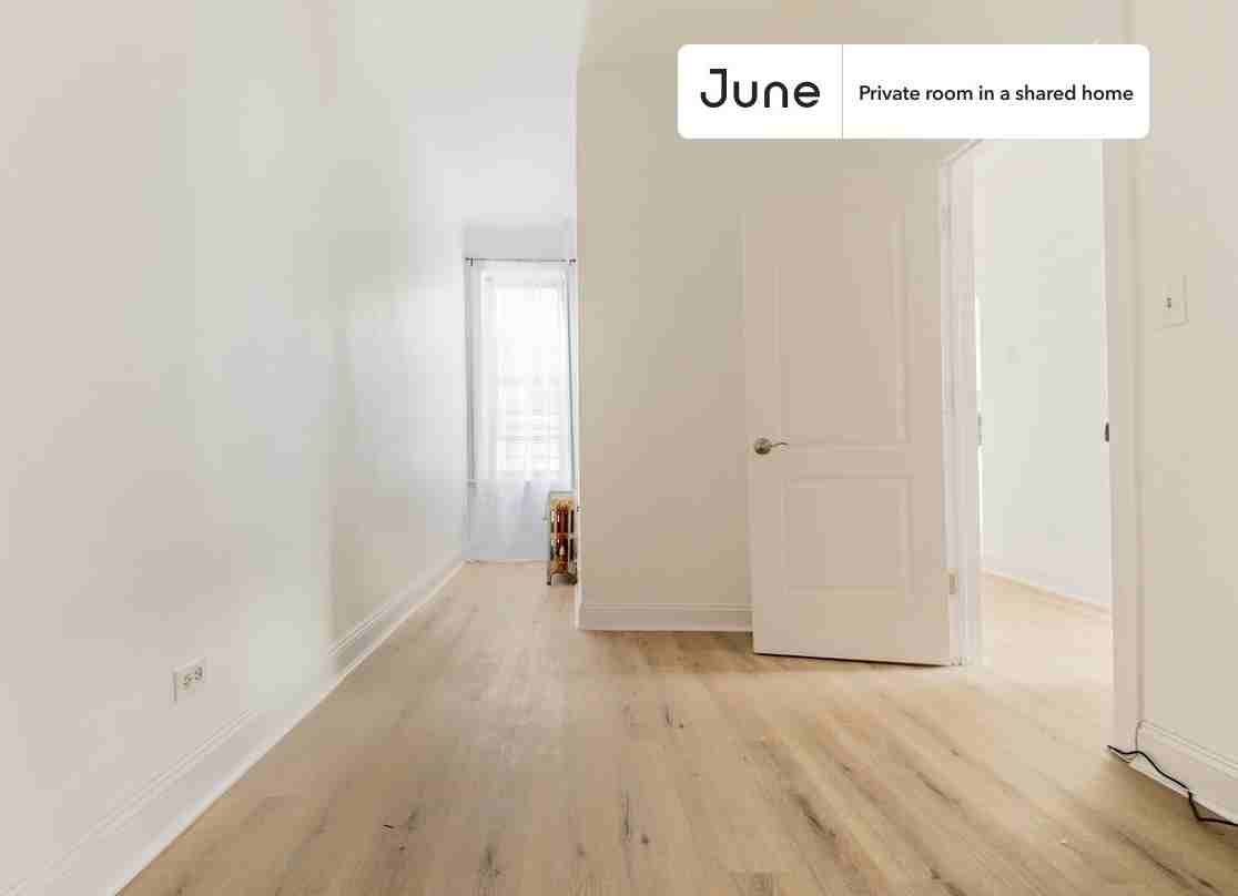 4802 4th Ave #D - Photo 2 of 11