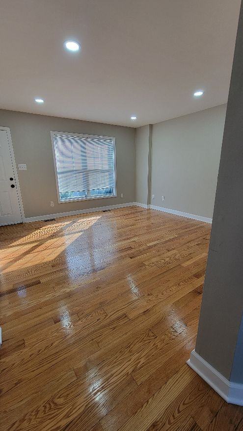 7619 Forrest Avenue - Photo 2 of 18