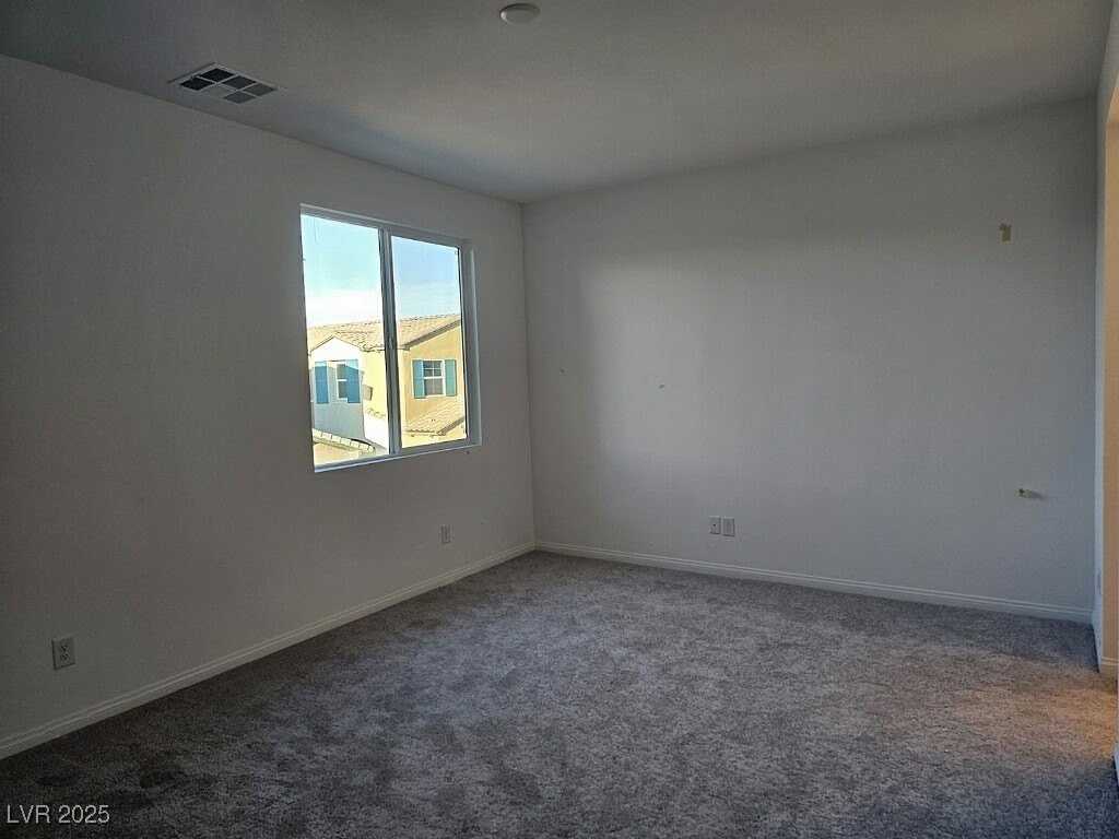 212 Wewatta Ave - Photo 5 of 24