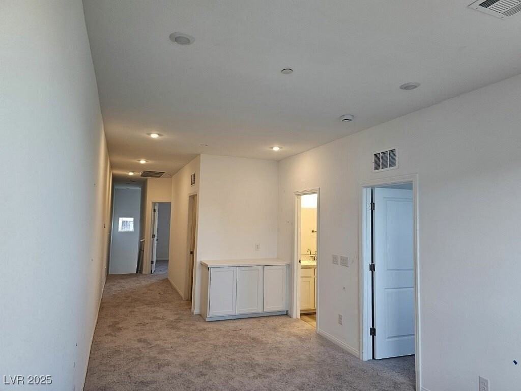 212 Wewatta Ave - Photo 6 of 24